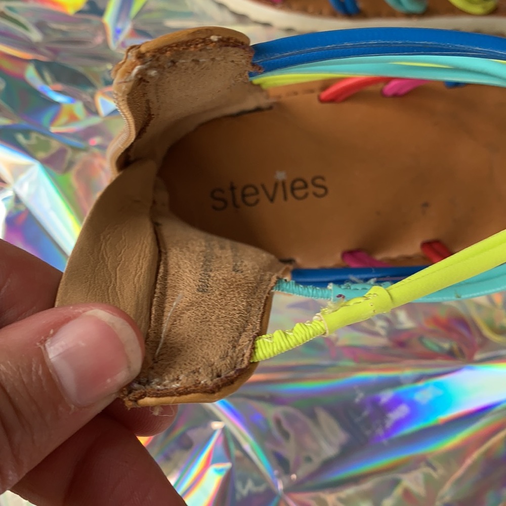 Size 2 Stevies - Picture 2 of 3